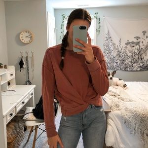 Universal Threads Pink Crewneck